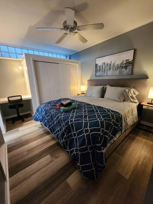 شقة Blue Shark *W7* @ Montrose 1Br Private King Loft هيوستن المظهر الخارجي الصورة